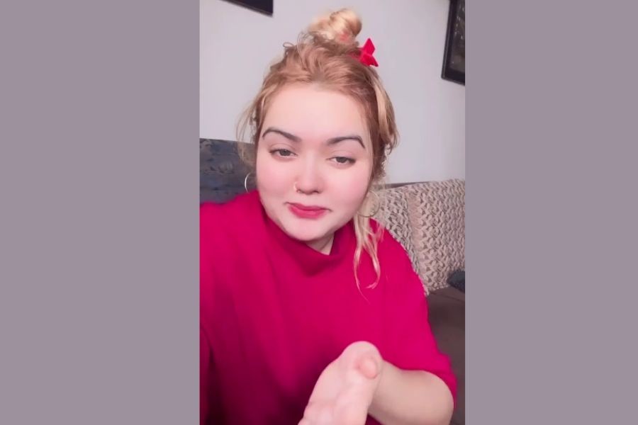 रहनुमा खान: मेकअप आर्टिस्ट से सोशल मीडिया इन्फ्लुएंसर और समाजसेवी बनने तक उनकी यात्रा